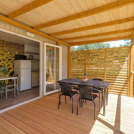 Adriamar Mobile Homes In Camping Park Umag Exterior photo