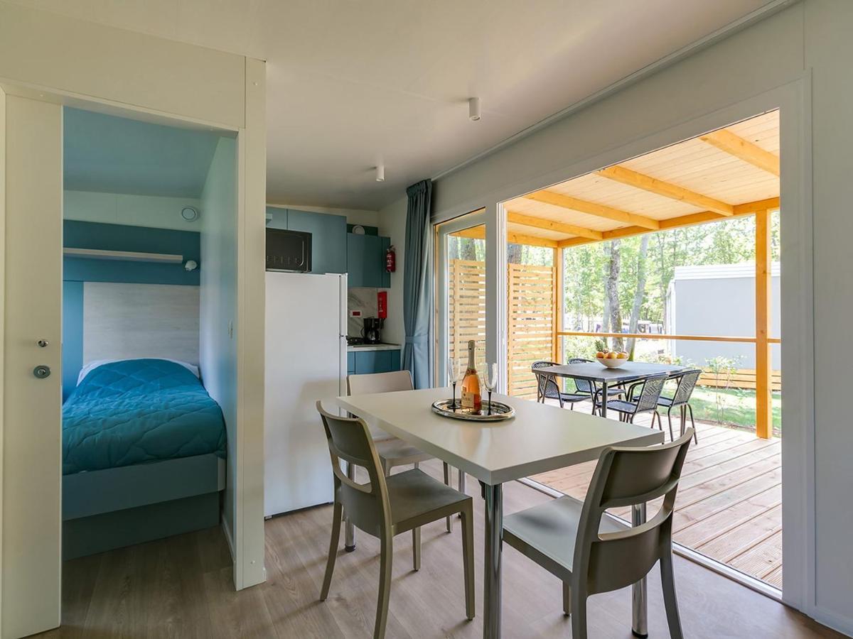 Adriamar Mobile Homes In Camping Park Umag Exterior photo