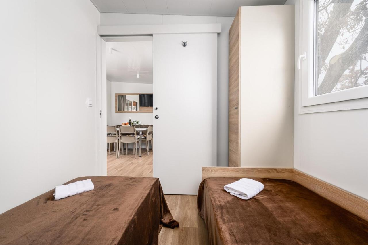 Adriamar Mobile Homes In Camping Park Umag Exterior photo