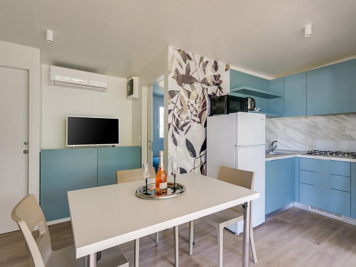 Adriamar Mobile Homes In Camping Park Umag Exterior photo